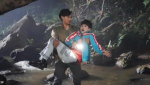 Lost in the Woods: 1×1